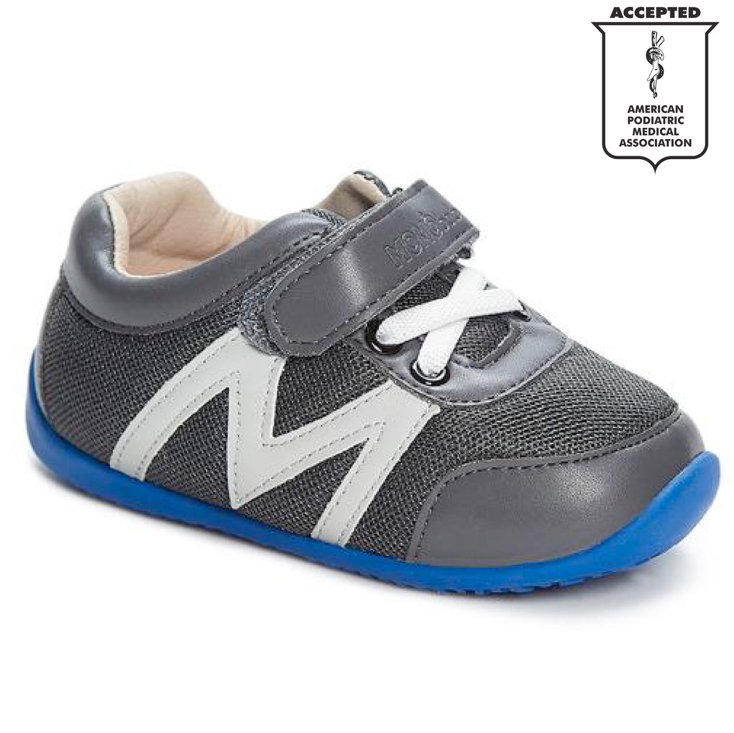 baby boy first walking shoes