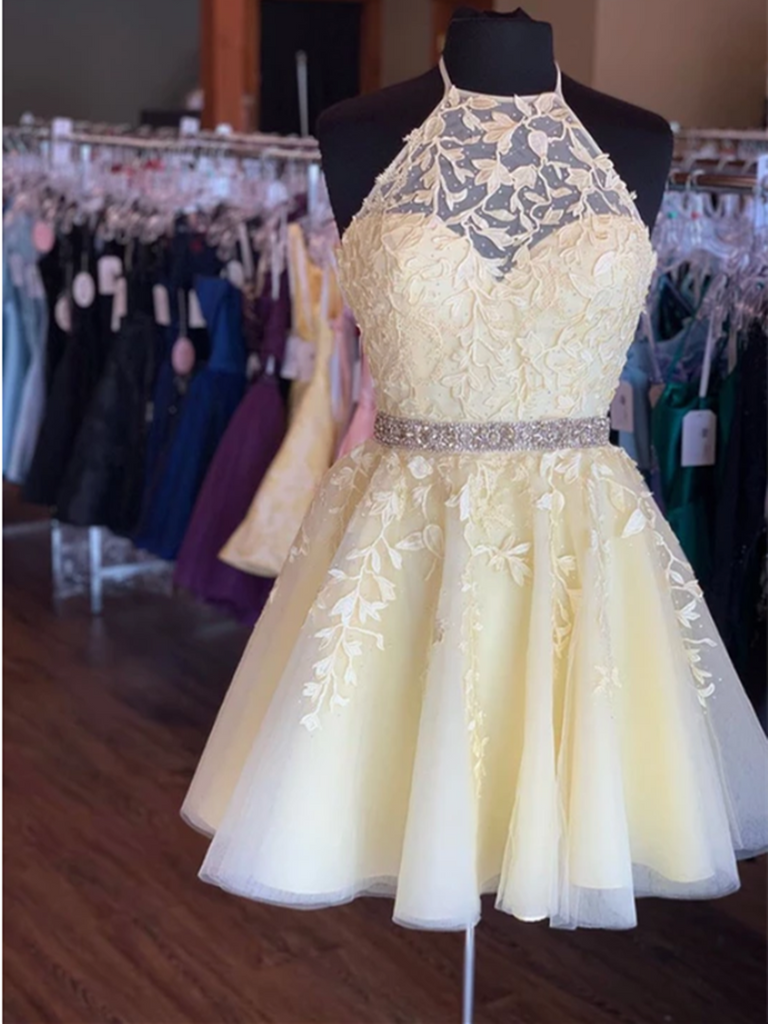 yellow tulle prom dress