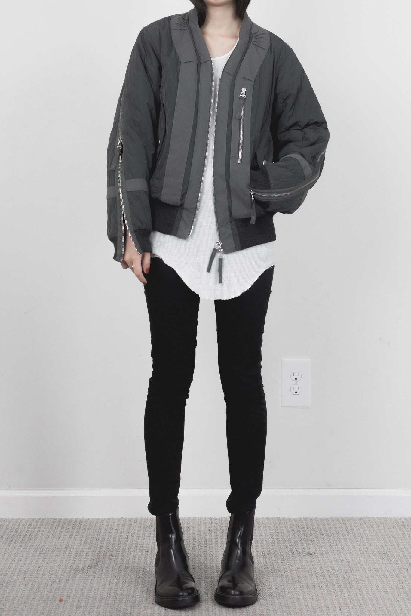 dries back zip bomber