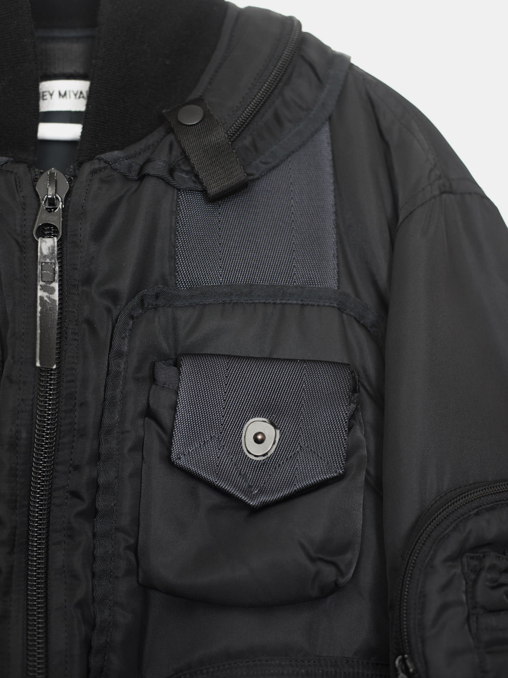 Issey Miyake AW96 Parachute Cargo MA-1 Bomber – HUIBEN