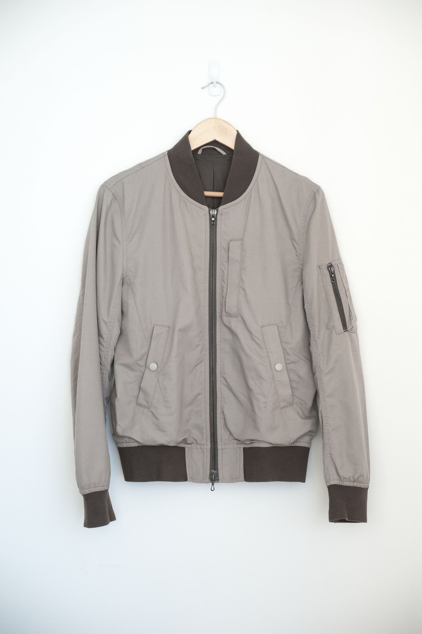 Attachment SS12 MA-1 Bomber – HUIBEN