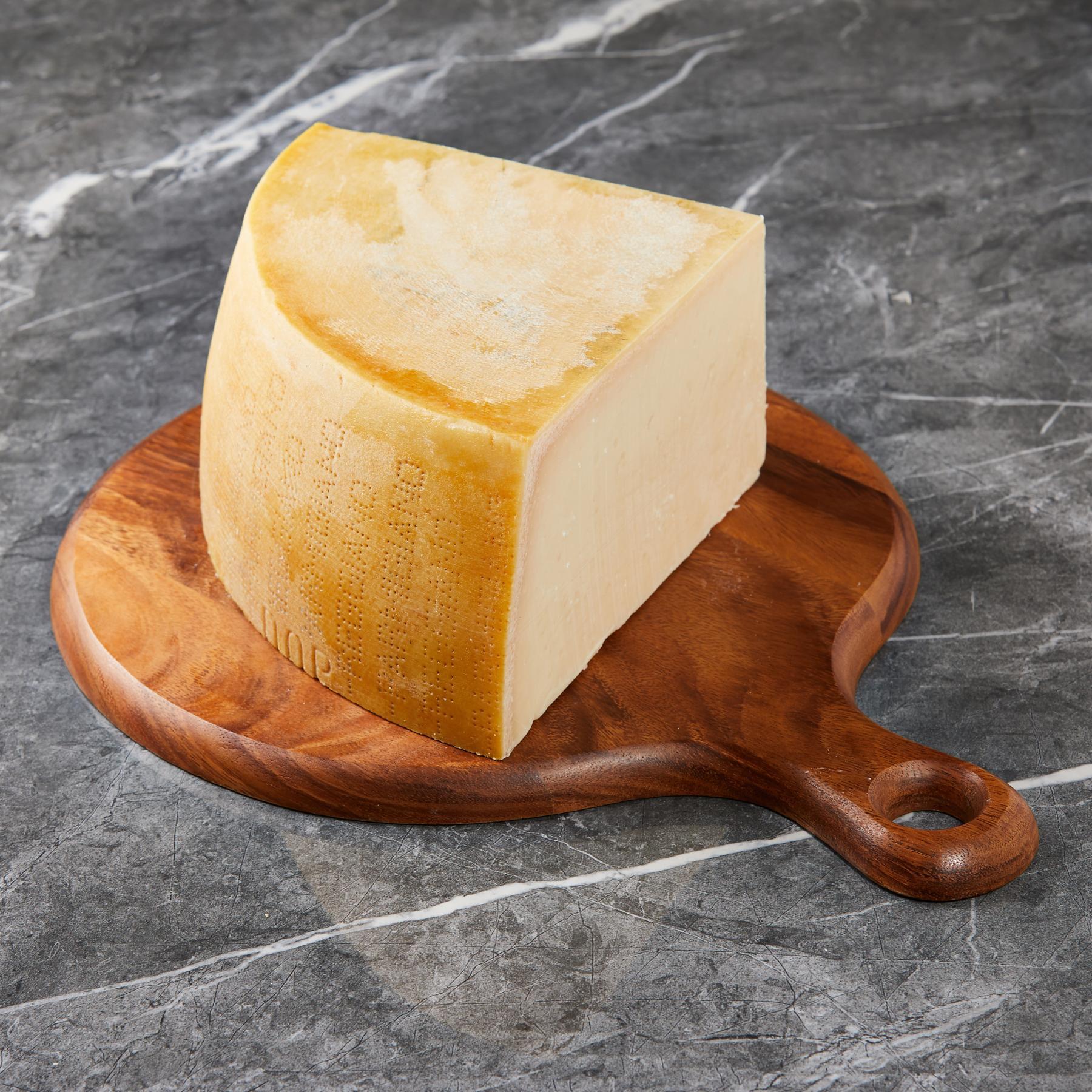 Parmigiano Reggiano PDO 36 months