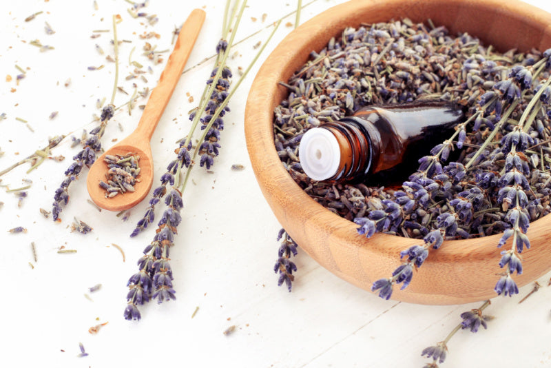 components of essential oils