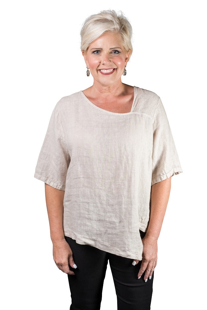 Sariah Short Sleeve Linen Dimensional Top