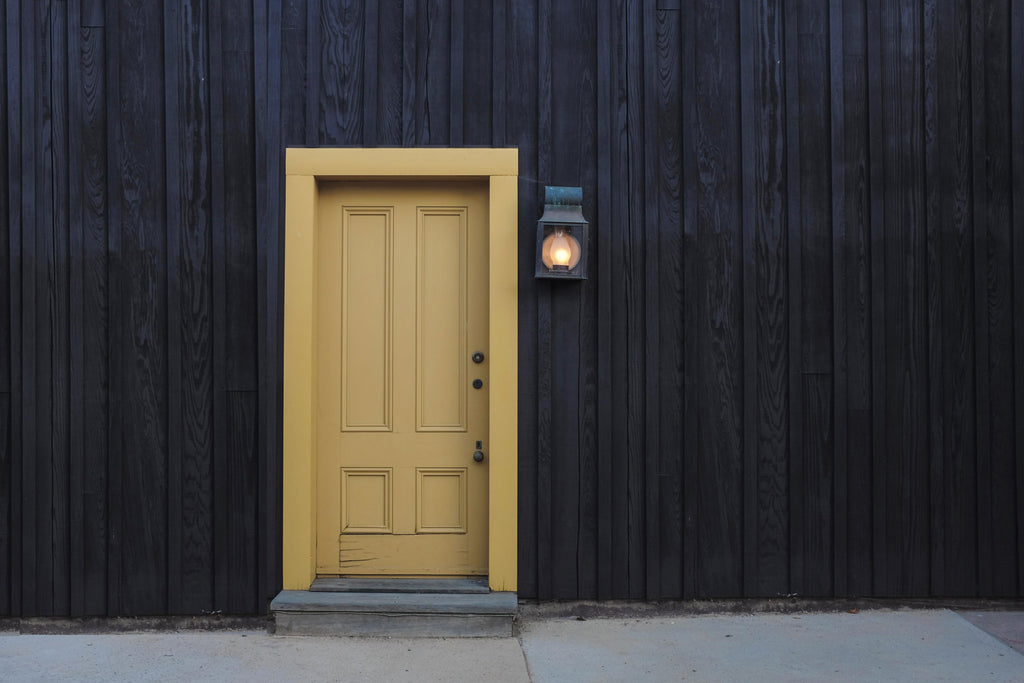 How to break down an exterior door