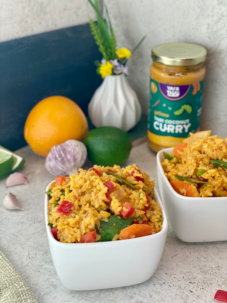 thai curry fried rice featuring yai's thai yellow curry
