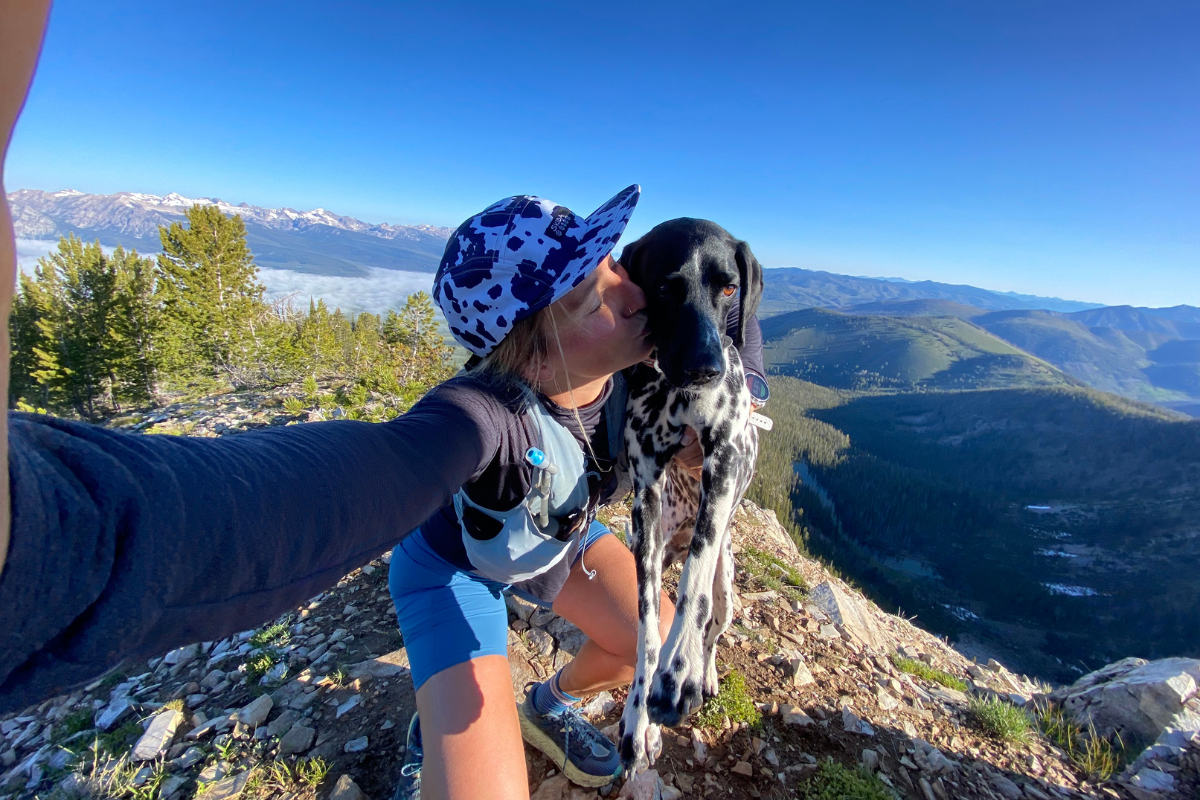 Dani kissing Vilas after a long run.