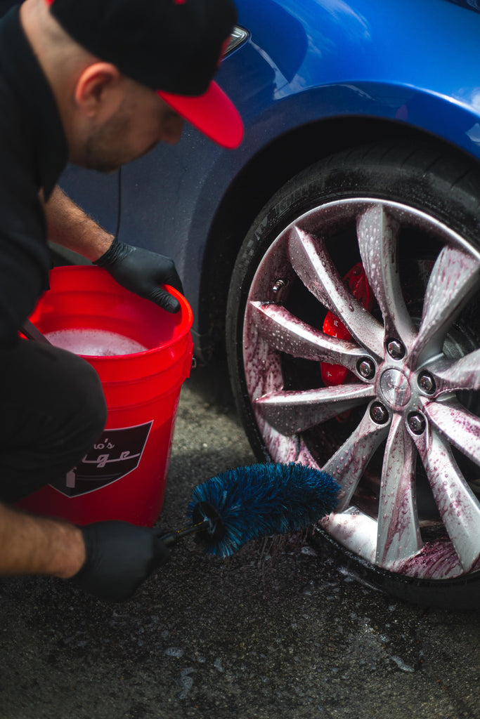 Car Detailing - Cone Style Wheel Brush