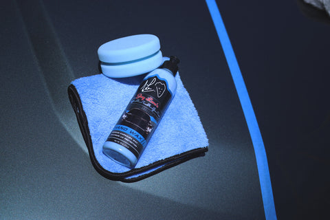 Nu Finish Water-Repellent Ceramic and Graphene Technology Vehicle Finishing  Kit, Car Shine - Includes Graphene Coating Spray and Microfiber Towel
