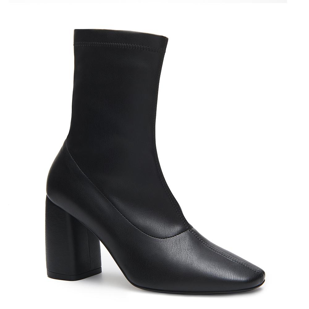 BellaMia Black Nappa Stretch Boot with Microfleece Lining – DANIELLA SHEVEL