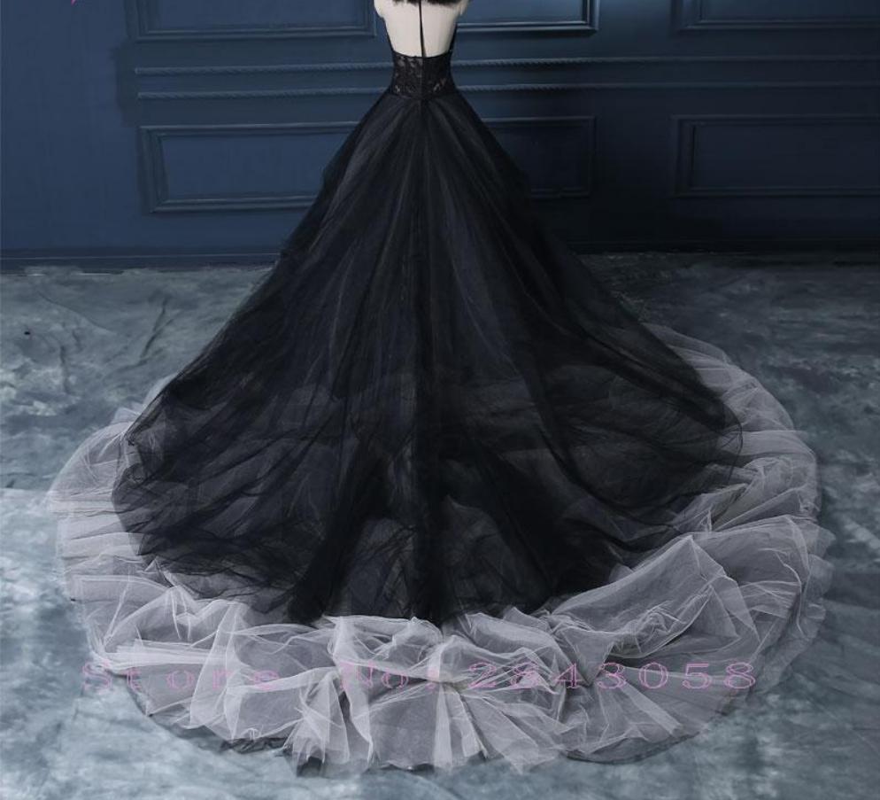 Black Halter Ball Gown Wedding Dress Vintage Gothic Wedding Gownsn N