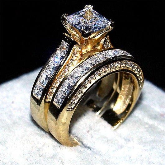 Crystal Engagement Wedding Rings At Bling Brides Bouquet color Gold ...