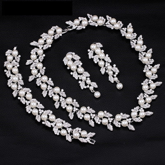 pearl necklace earring bracelet set