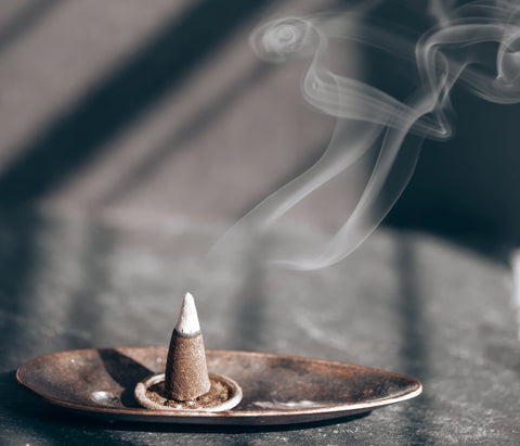 How to Burn Incense – Sea Witch Botanicals