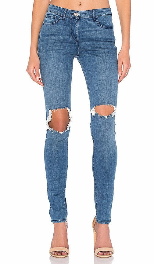 light blue distressed skinny jeans