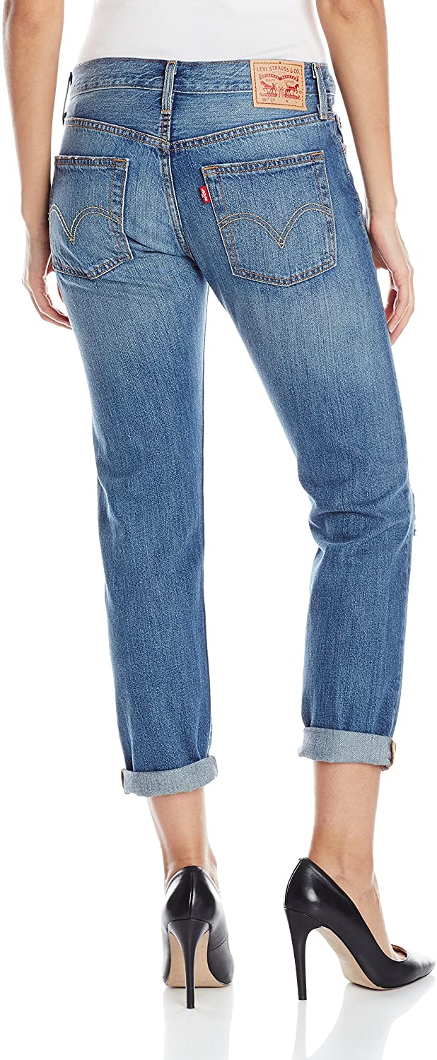 boyfriend jeans levi