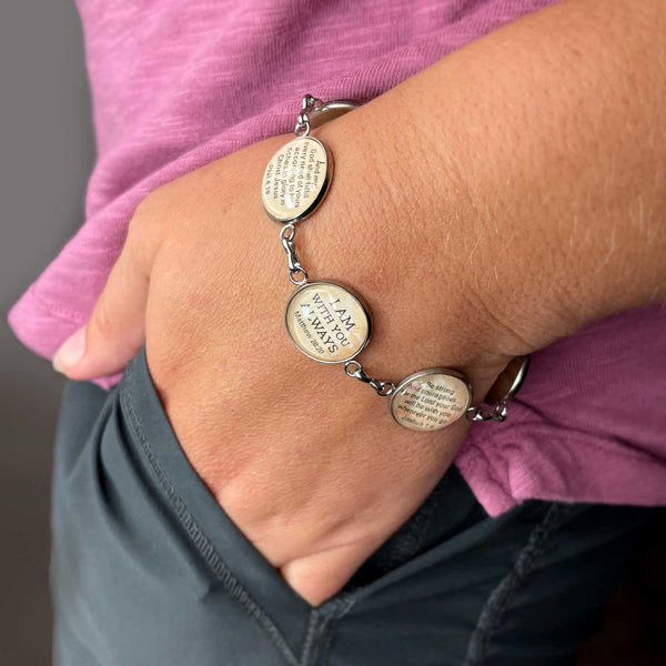 GO BIRDS Eagles Football Bangle Bracelet in Silver, Game Day Eagles Jewelry,  Philadelphia Eagles Jewelry, Gifts for Her, Football Jewelry - Etsy | Eagles  jewelry, Philadelphia eagles jewelry, Football jewelry