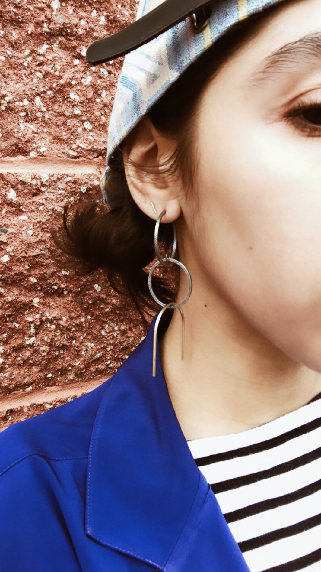 LILLI HOOP EARRINGS