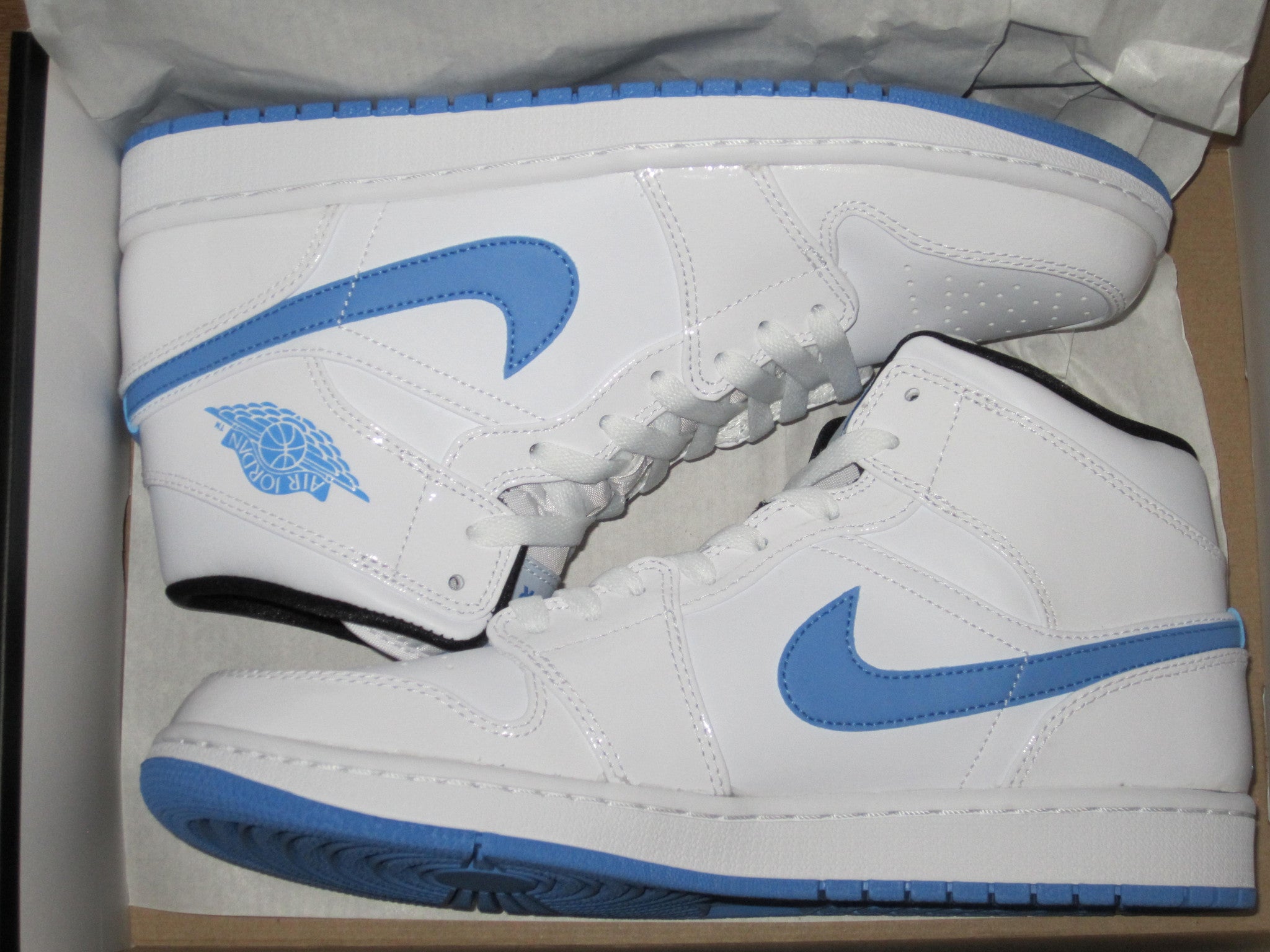 legend blue jordan 1