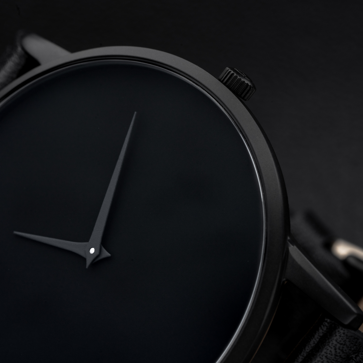 The Apollo - Mens watch 45mm Black Band Matte Black Case - Teleio