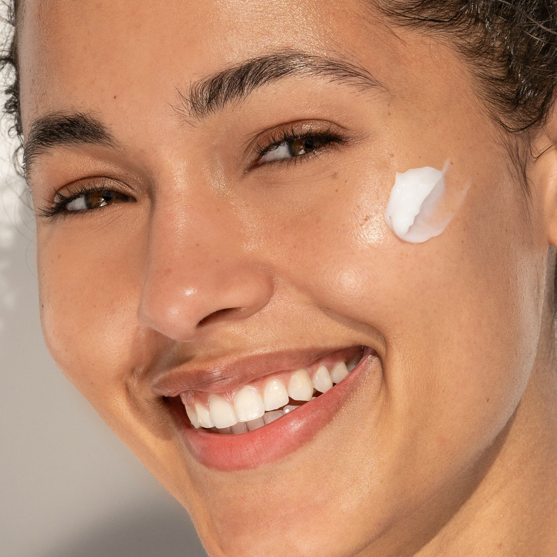 
              How to use The ZenBubble Gel Cream Moisturizer 