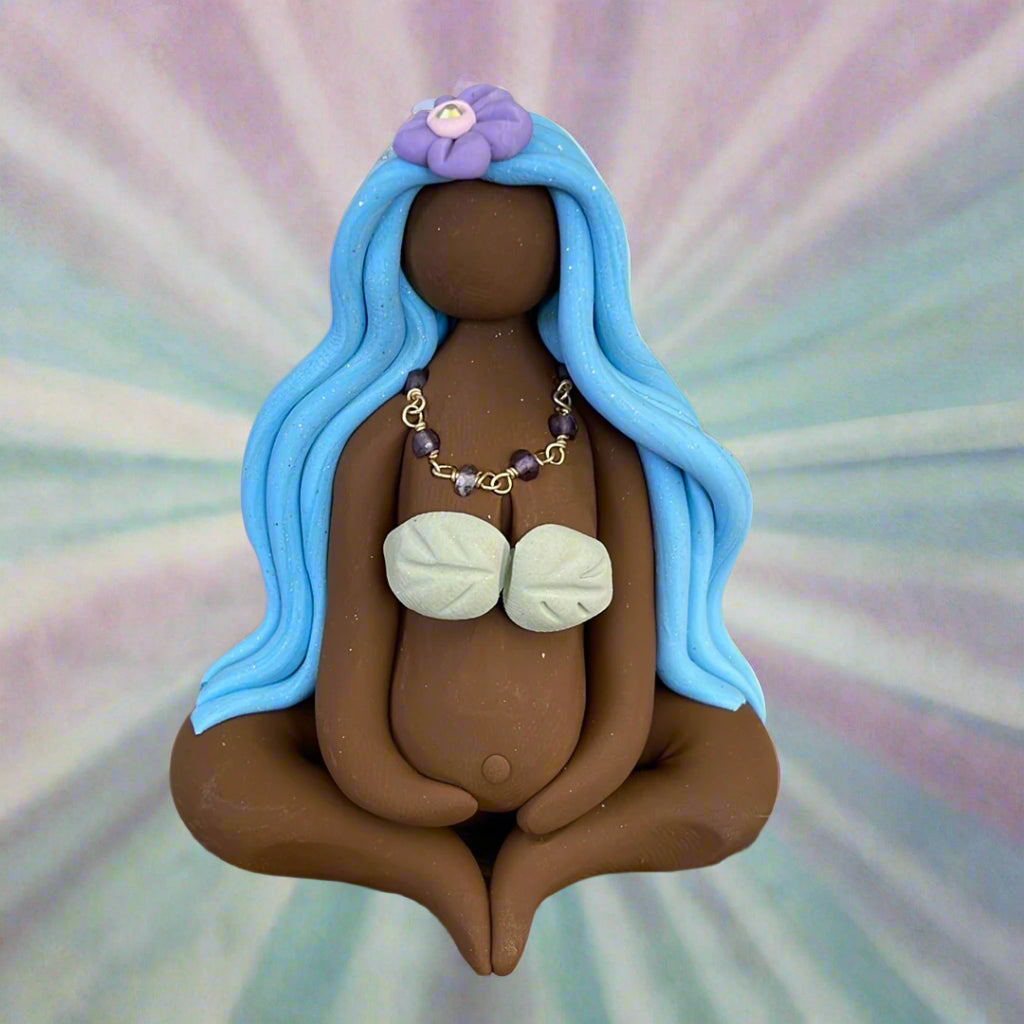 CLEARANCE The Goddess of Life: I am grateful for all I have and all that is to come