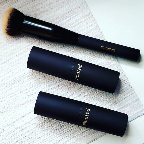 Foundation Brush and Skin by Mented