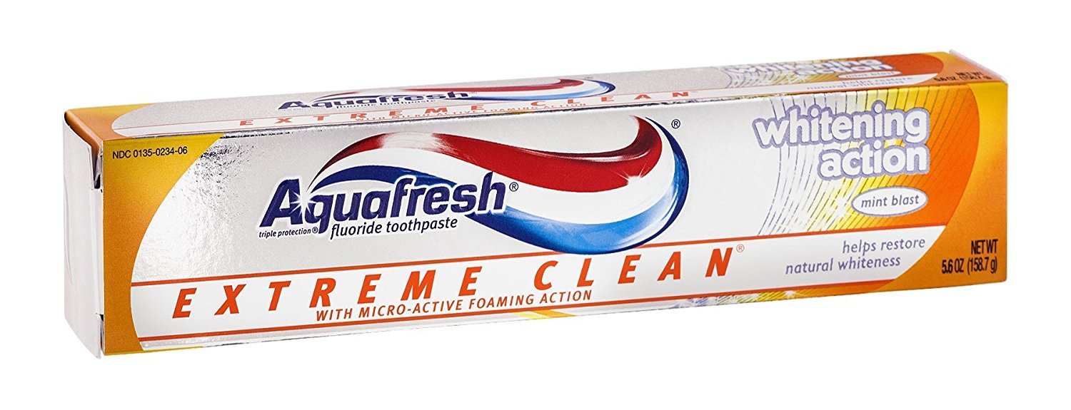 Aquafresh Sensitive Maximum Strength Triple Protection Fluoride Toothpaste,  5.6 oz (Pack of 1)