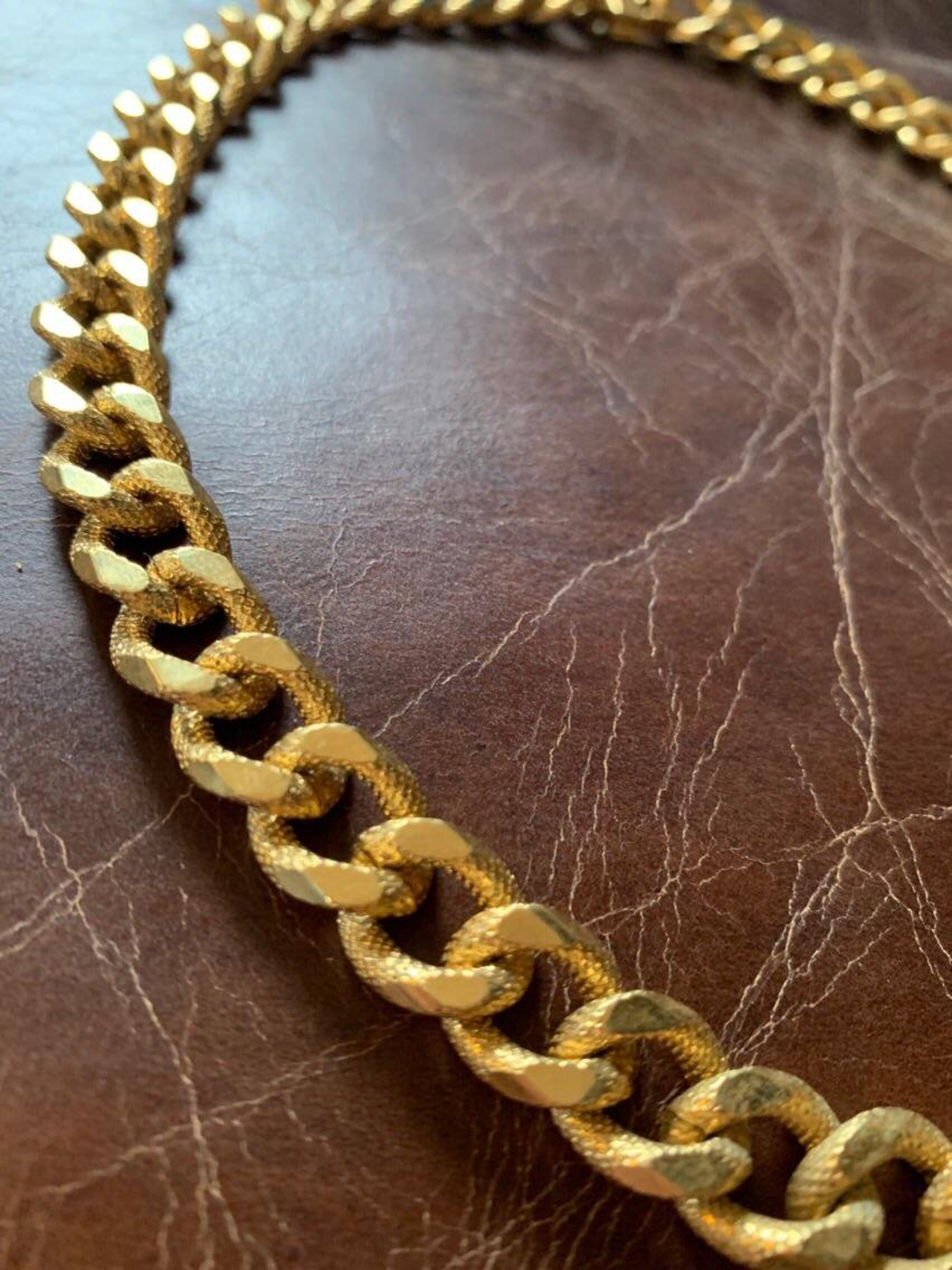 Vintage 1980s 14 Kgs Necklace