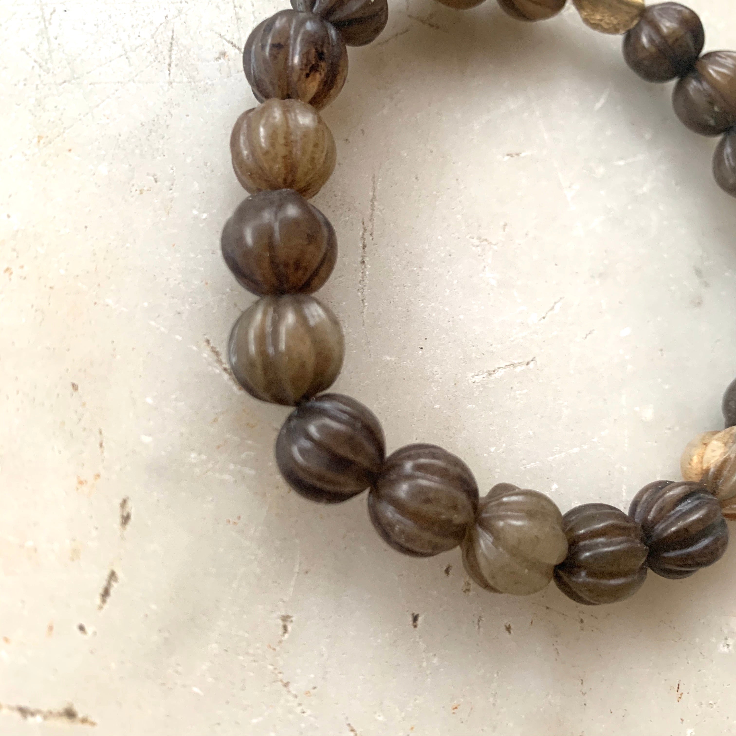 Brown Jade and gold beaded bracelet