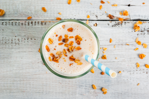 Greek Yogurt Granola Smoothie