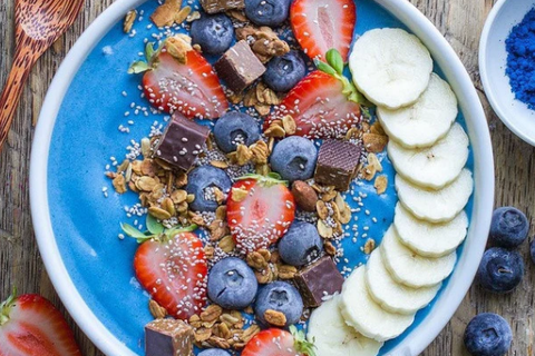 Blue Spirulina Smoothie Bowl