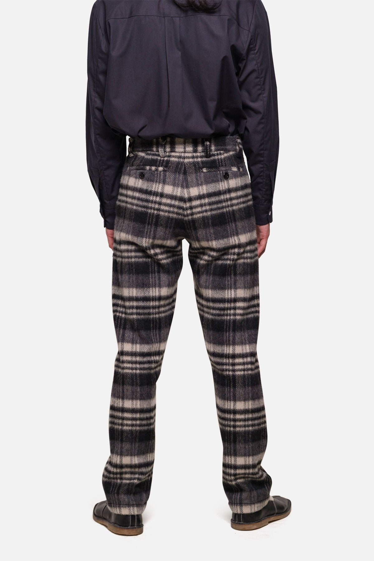 BRIGGS TROUSER IN GREY/BLACK WOOL PILE PLAID