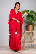 Load image into Gallery viewer, Small Kaftan dresses online. Red kimono kaftan dress by Nuichan
