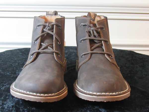 blundstone chukka boots