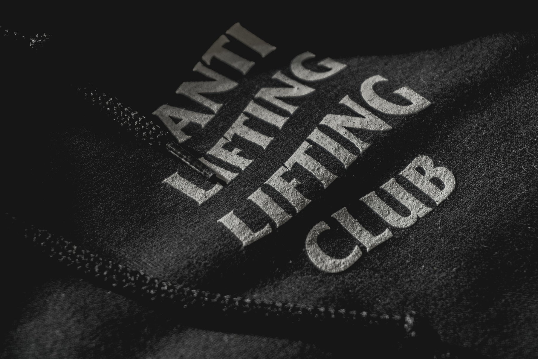 anti lifting lifting club hoodie