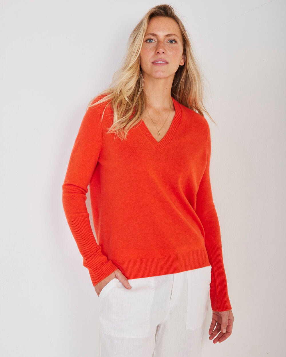 Washable Cashmere V-Neck Sweater – Mom's the Word