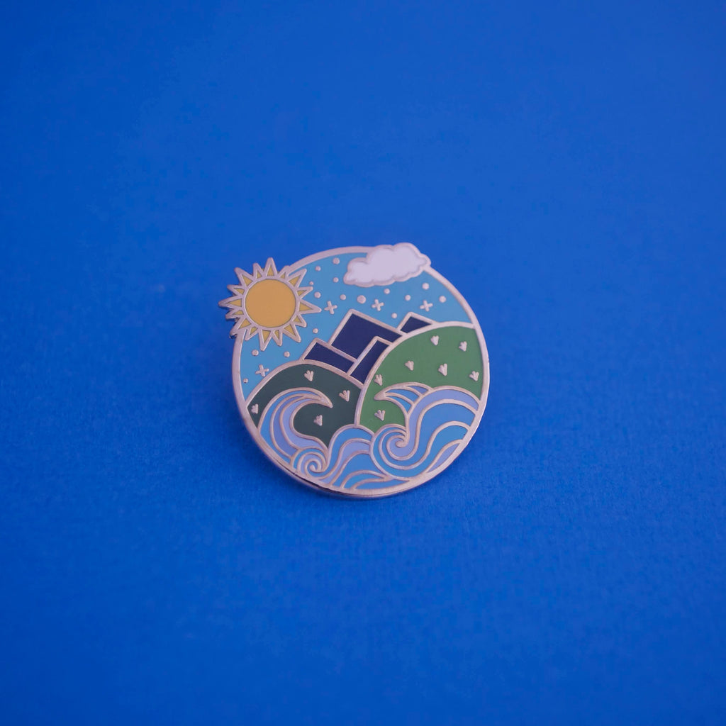 The Summer Court Enamel Pin – Read and Wonder