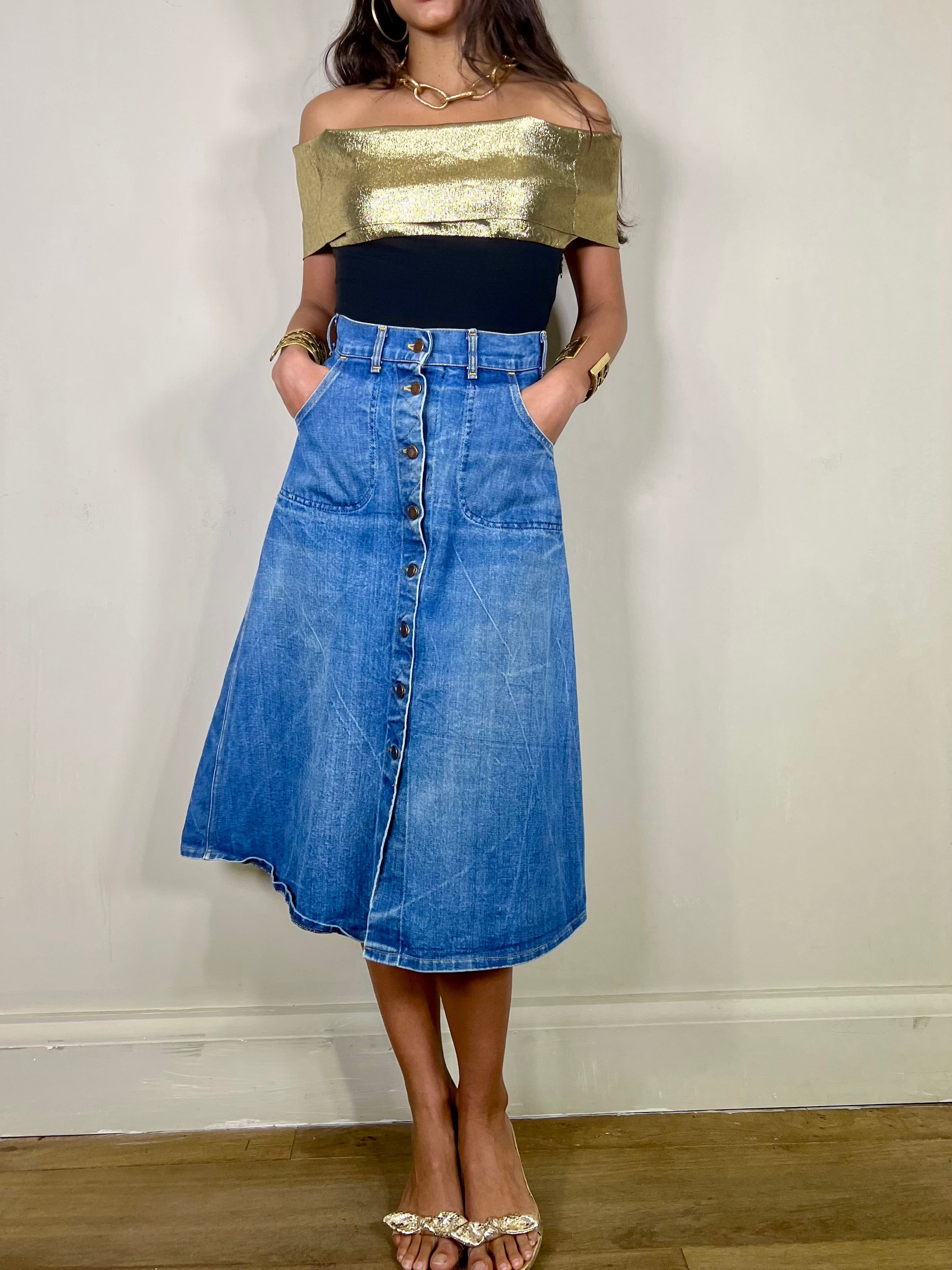 image of Fabiana, 70s denim button skirt