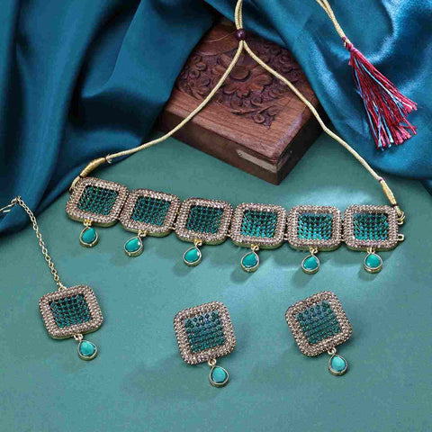 Green Choker Floral Necklace Set