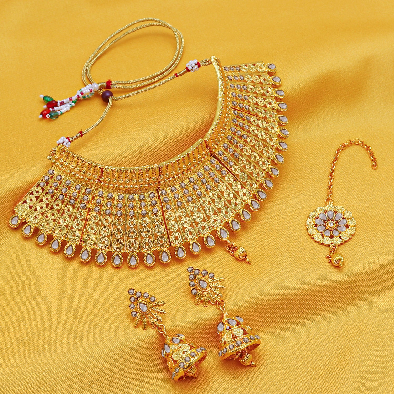 sukkhi choker set