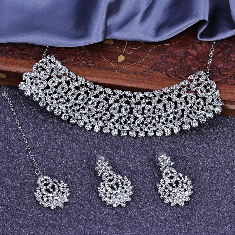 Buy Choker Necklace Sets Online | Choker Set Online - Sukkhi.com