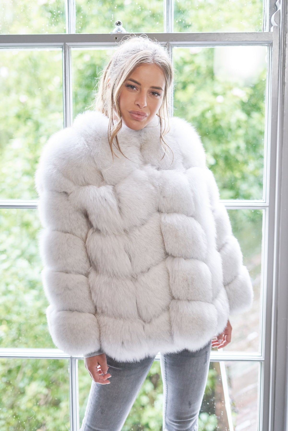 Trend Studio London on Instagram: COAT OF DREAMS 💗❄️ Our new silver fox fur  coat with an added hood for extra warmth 🙌🏼 Such a beautiful colour which  will b…