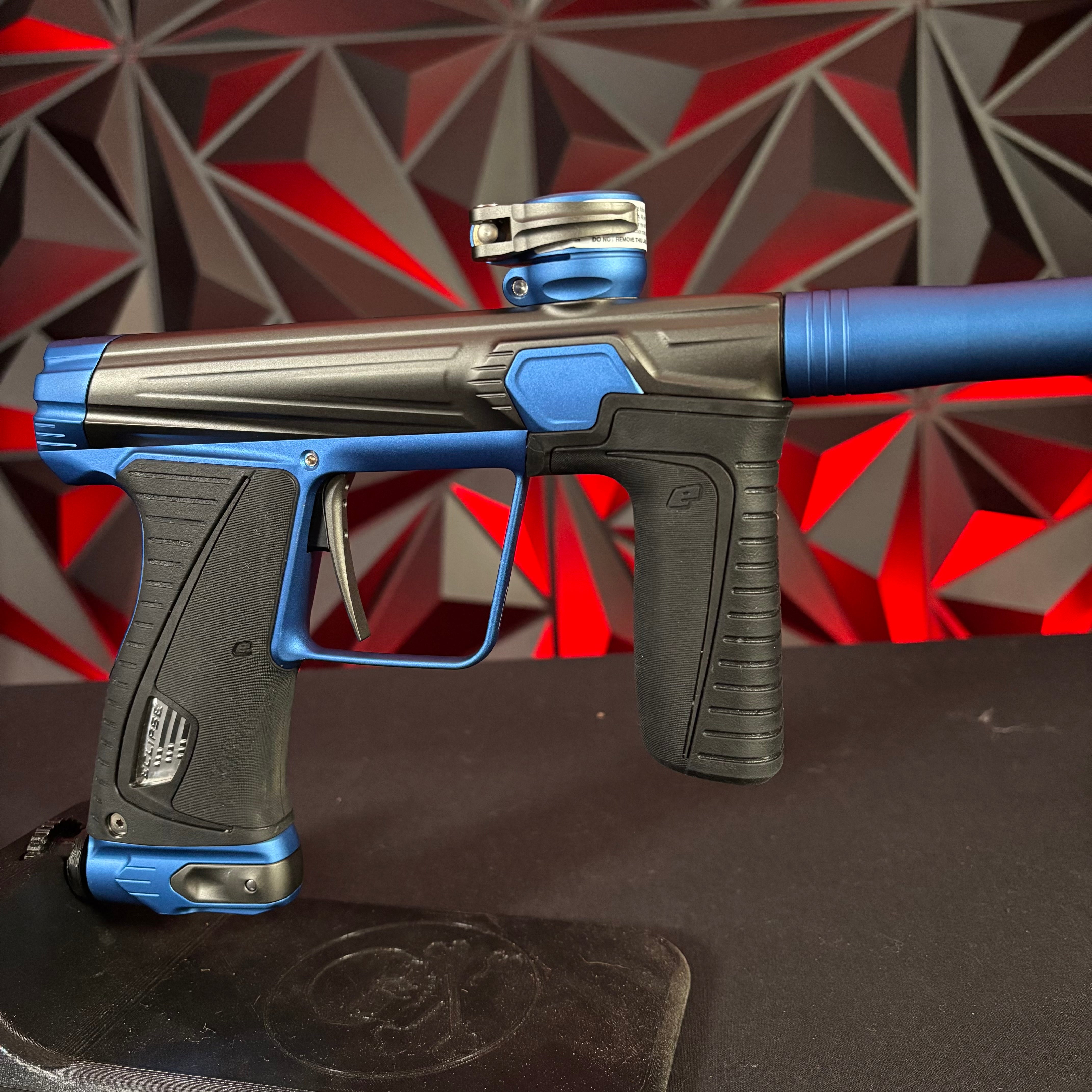 Used Planet Eclipse 180R Paintball Gun - Charcoal/Blue - Image 3