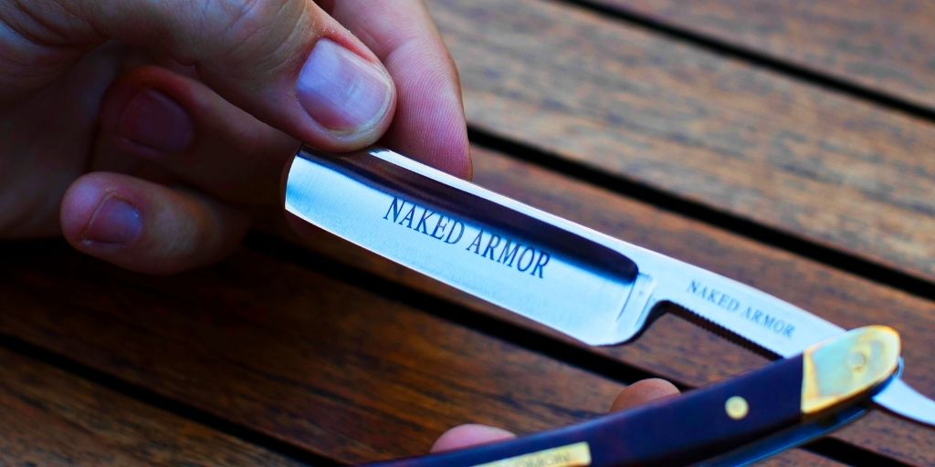 Naked Armor Solomon Straight Razor