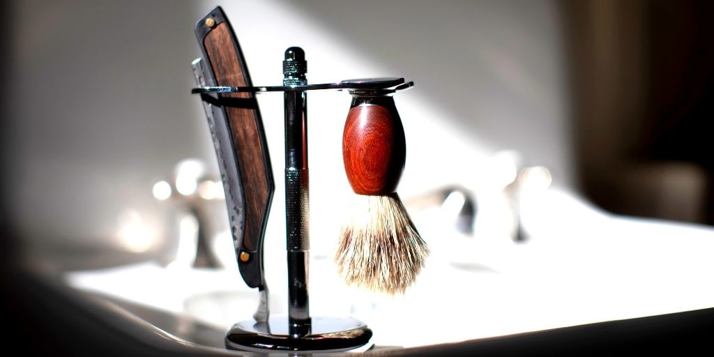 Straight Razor Stand