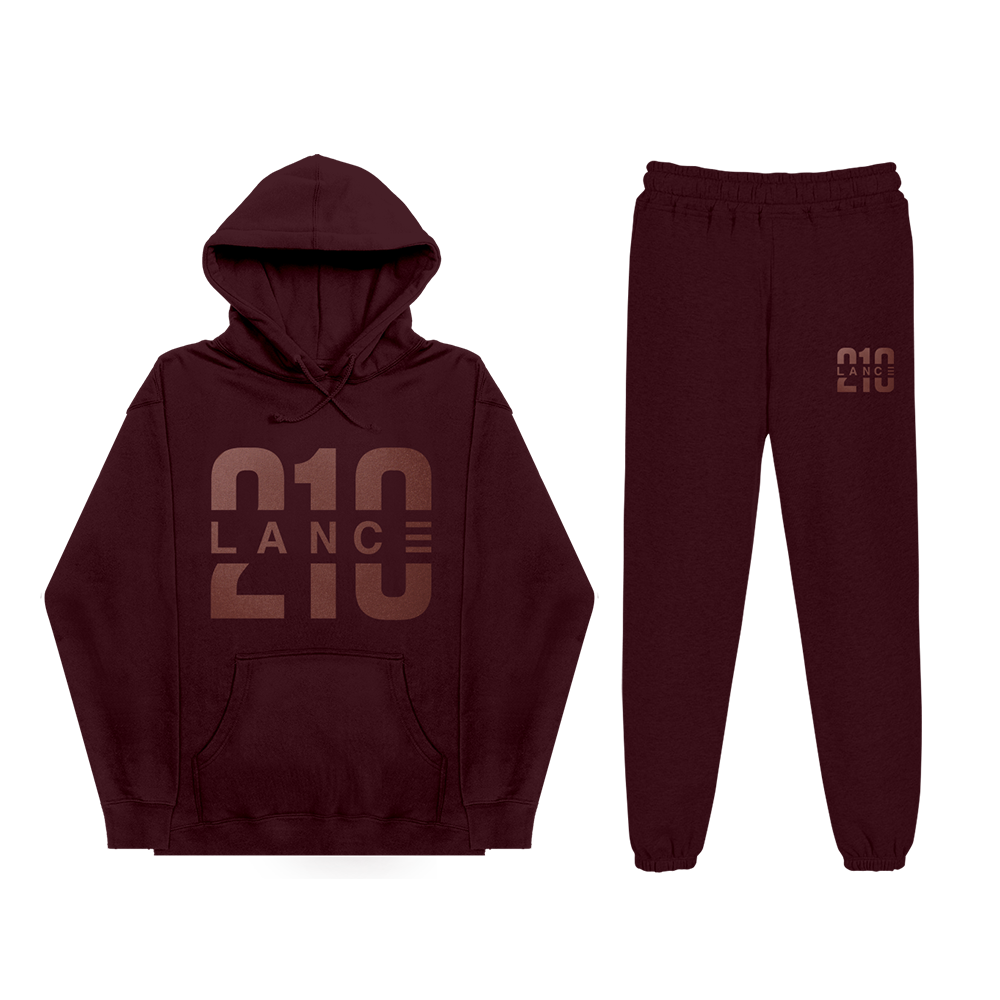 maroon sweatsuit