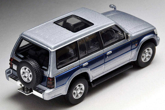 tomica pajero sport