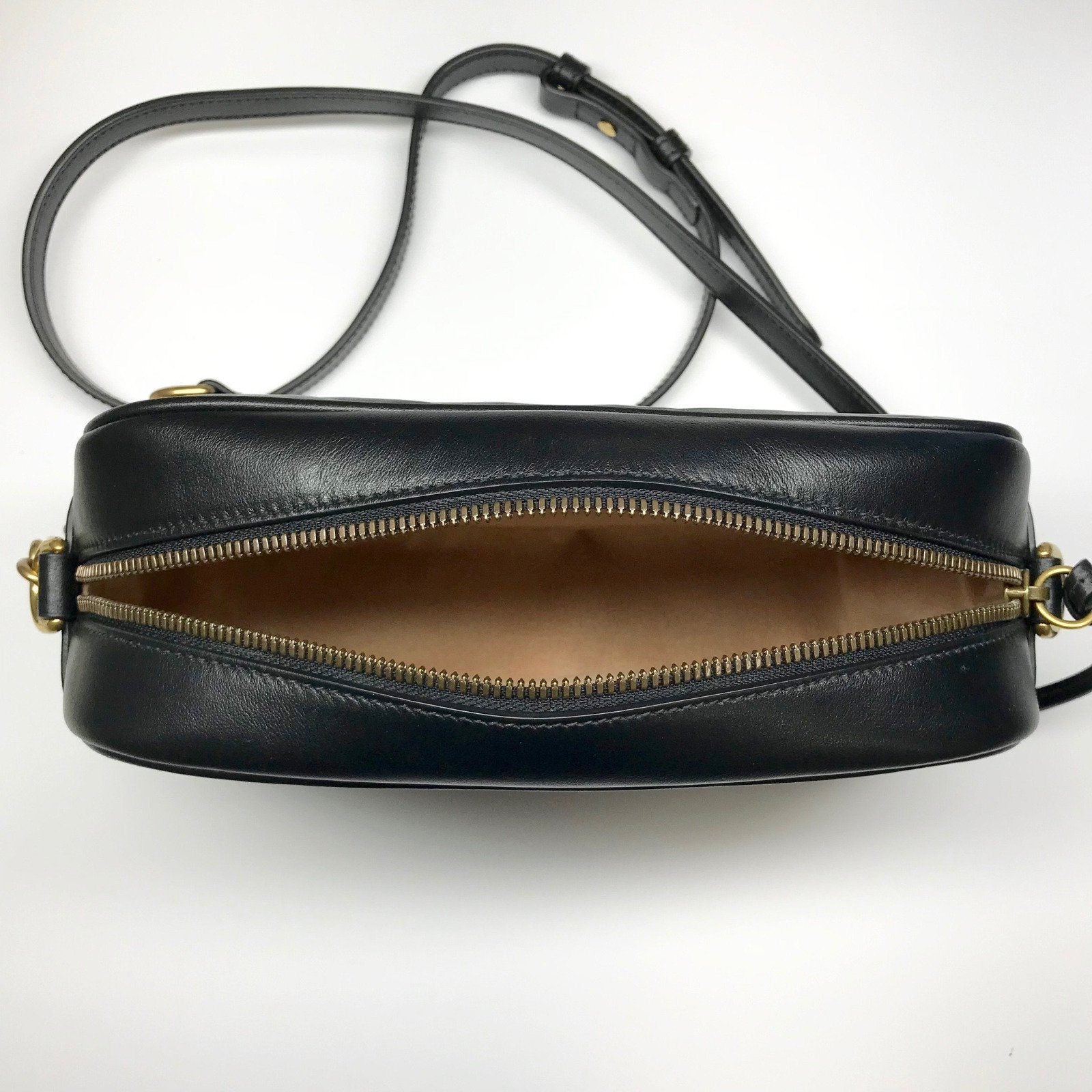 Gucci Black GG Marmont Small Matelasse Shoulder Bag– Oliver Jewellery