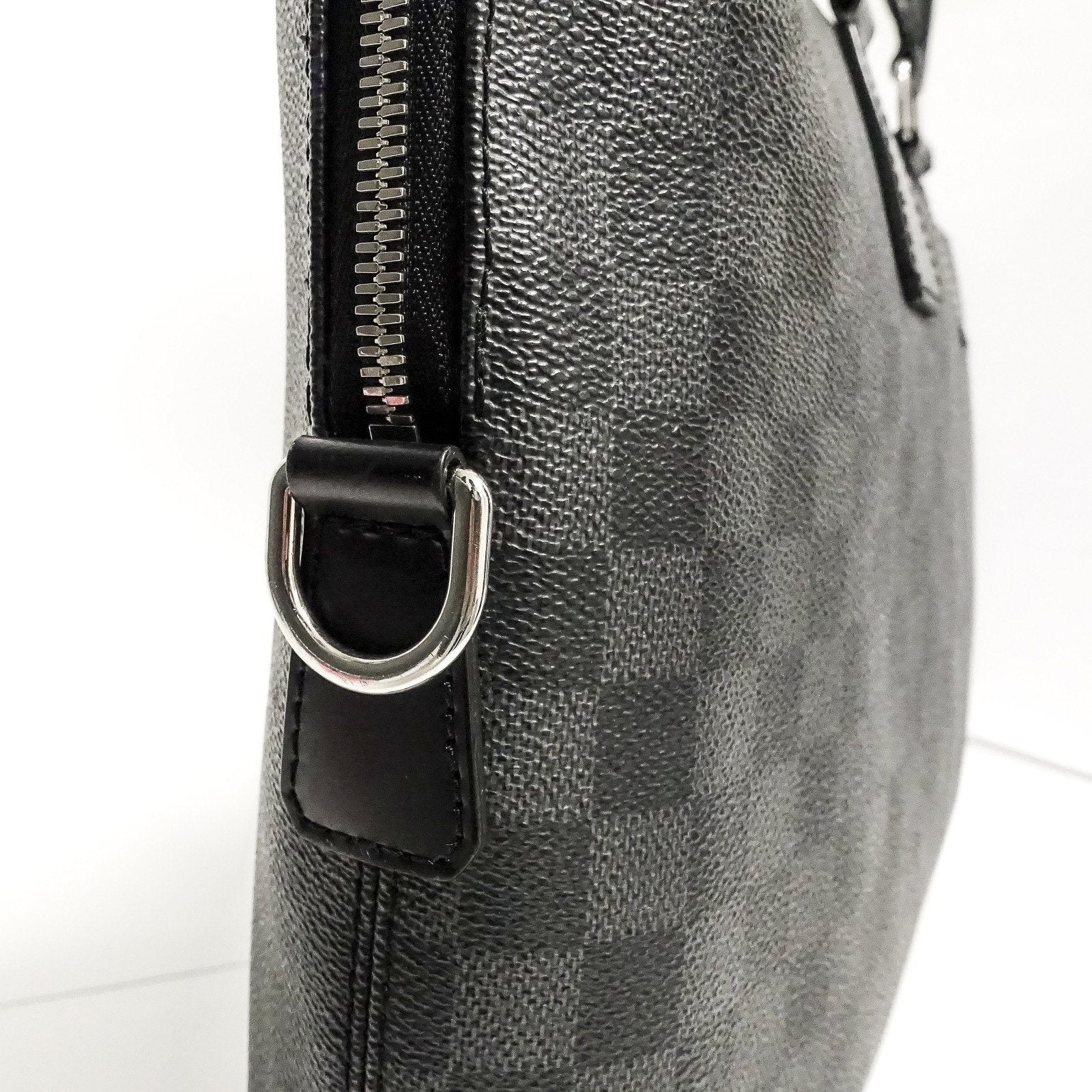 Louis Vuitton Damier Canvas ID Card Holder with Strap - Yoogi's Closet